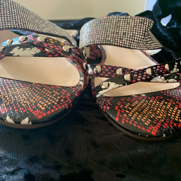 Jessica Simpson Rhinestone Studded New - Picture 6 of 6